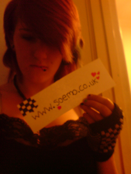 Razz soEmo.co.uk Fan Sign