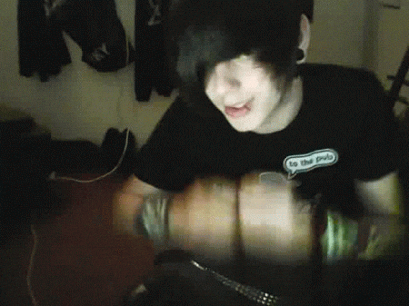 1054366a8f611f511736.64364167.gif