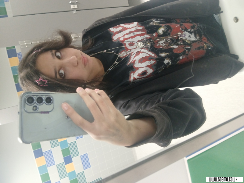 soEmo.co.uk - Emo Kids - 0ll1eee