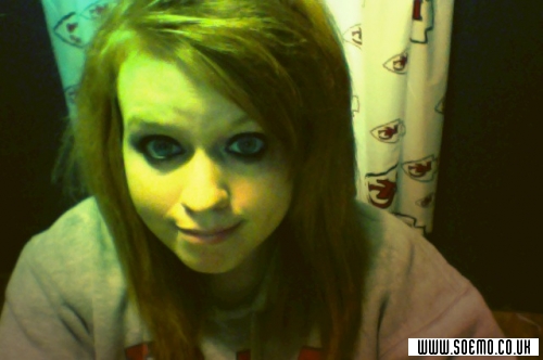 soEmo.co.uk - Emo Kids - Alexandria_Alarming