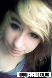 soEmo.co.uk - Emo Kids - AliciaApathetic