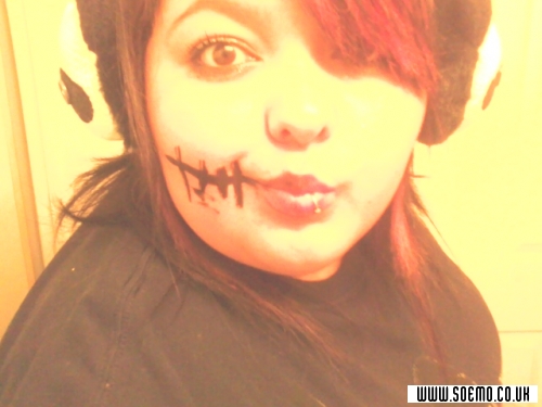 soEmo.co.uk - Emo Kids - Amanda_bvb