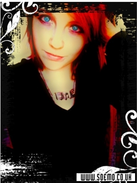 soEmo.co.uk - Emo Kids - Aubries_ur_Valentine