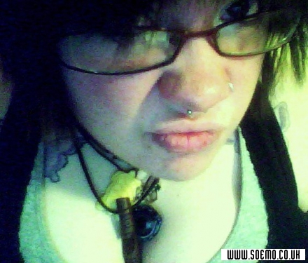 soEmo.co.uk - Emo Kids - CourtyFoo