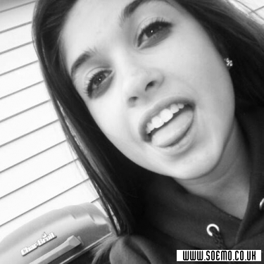 soEmo.co.uk - Emo Kids - Demi_Love_less