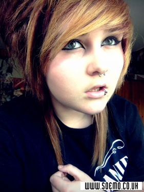 soEmo.co.uk - Emo Kids - EllThough