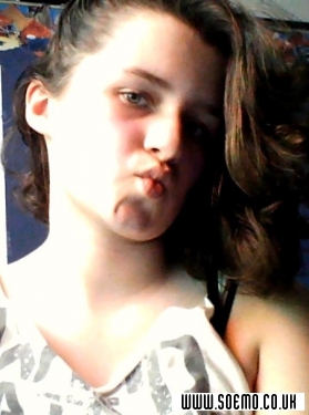 soEmo.co.uk - Emo Kids - EmoQueen13
