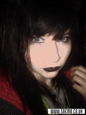 soEmo.co.uk - Emo Kids - Emogomiss