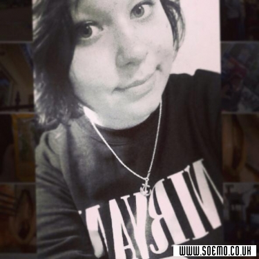 soEmo.co.uk - Emo Kids - GreenEyedGirl