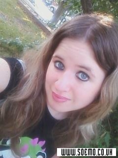 soEmo.co.uk - Emo Kids - HelloKittyGirl1104