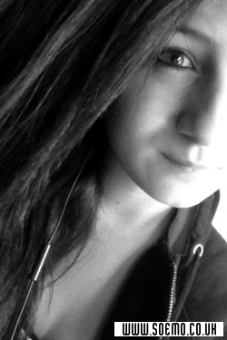 soEmo.co.uk - Emo Kids - JustNoOne