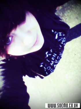 soEmo.co.uk - Emo Kids - Louie