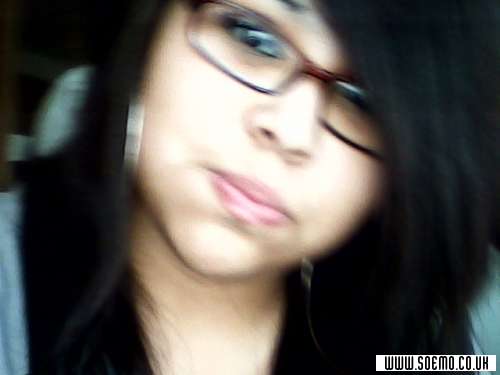 soEmo.co.uk - Emo Kids - Mz_Sc3n3_N3rd