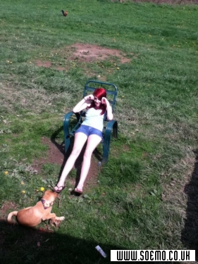 soEmo.co.uk - Emo Kids - Nerdydinox3