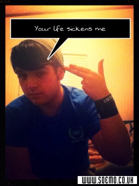 soEmo.co.uk - Emo Kids - Piercetheveiliscool