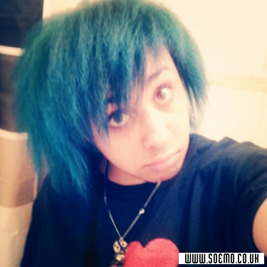 soEmo.co.uk - Emo Kids - RachieBloodyDinosaur