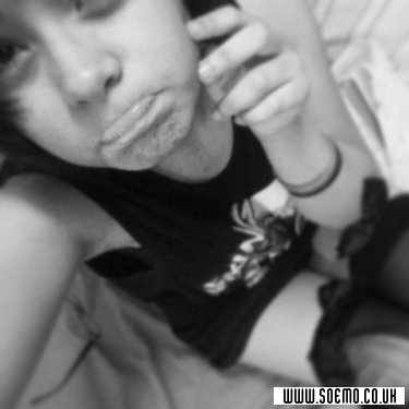 soEmo.co.uk - Emo Kids - Scarlett_Sanity