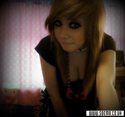 soEmo.co.uk - Emo Kids - SceneSweetheart