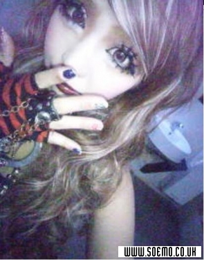 soEmo.co.uk - Emo Kids - SelphieMariee