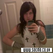 soEmo.co.uk - Emo Kids - SkittleMonsterRAWR