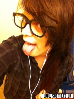 soEmo.co.uk - Emo Kids - Skittlesuicide