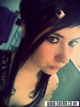 soEmo.co.uk - Emo Kids - SkylarGrey