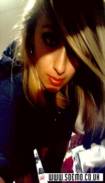 soEmo.co.uk - Emo Kids - StrawBerry