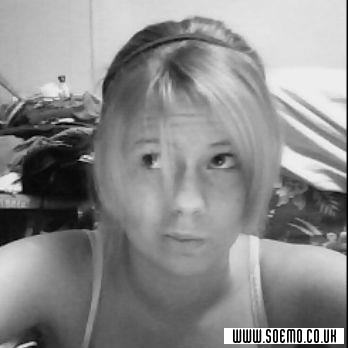 soEmo.co.uk - Emo Kids - StreetDog