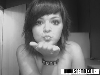 soEmo.co.uk - Emo Kids - TrInItY135