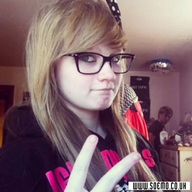 soEmo.co.uk - Emo Kids - XDaniellaComax