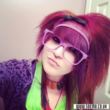 soEmo.co.uk - Emo Kids - ZoeCrysalot