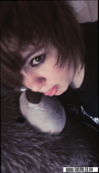 soEmo.co.uk - Emo Kids - ALEE666