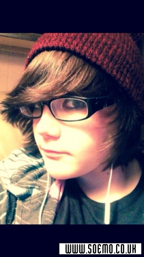 soEmo.co.uk - Emo Kids - AlixTheGrumpyCat