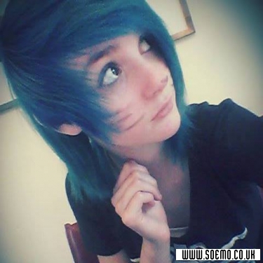 soEmo.co.uk - Emo Kids - Alizee_psychopika