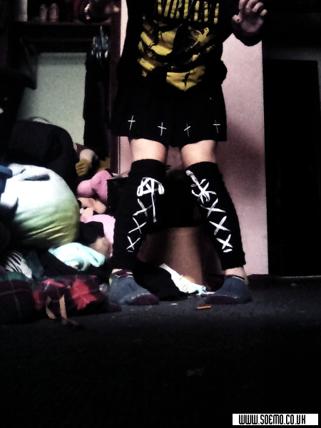 soEmo.co.uk - Emo Kids - Axel-1z-dead