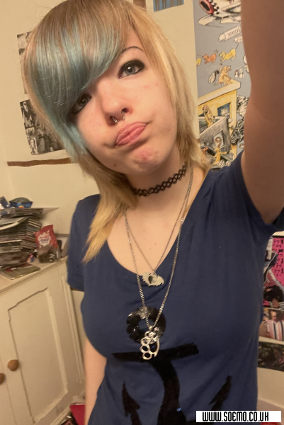 soEmo.co.uk - Emo Kids - aceagony