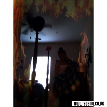 soEmo.co.uk - Emo Kids - awkoemo77