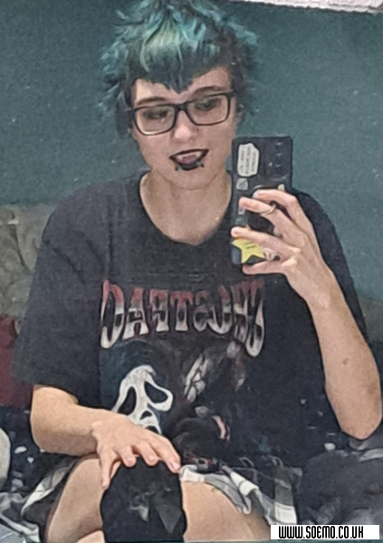 soEmo.co.uk - Emo Kids - BL00DSH3DBUNNY