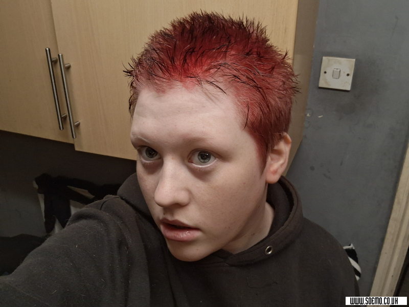 soEmo.co.uk - Emo Kids - Bluevampireslut