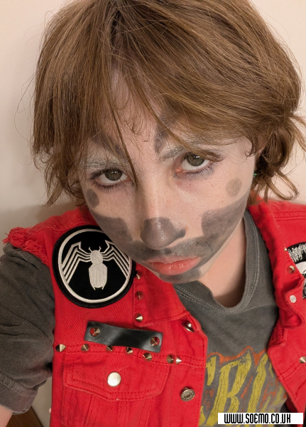 soEmo.co.uk - Emo Kids - CharlieTheGreat_XD