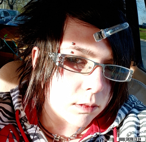 soEmo.co.uk - Emo Kids - Cyb3rByt3
