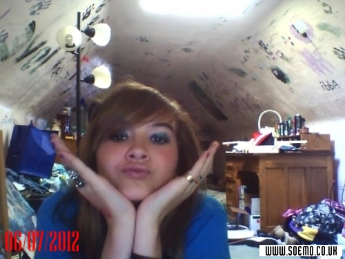 soEmo.co.uk - Emo Kids - carebearkatie