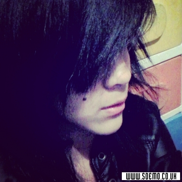 soEmo.co.uk - Emo Kids - DarknezzDaYaZombiie