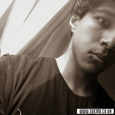 soEmo.co.uk - Emo Kids - Dragula