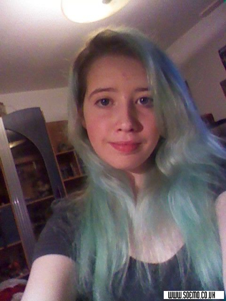 soEmo.co.uk - Emo Kids - EllyStar