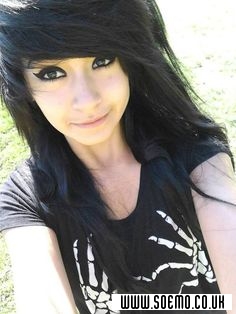 soEmo.co.uk - Emo Kids - EmO_BiTcH