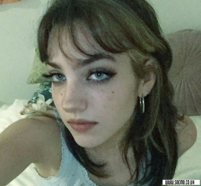 soEmo.co.uk - Emo Kids - Emma