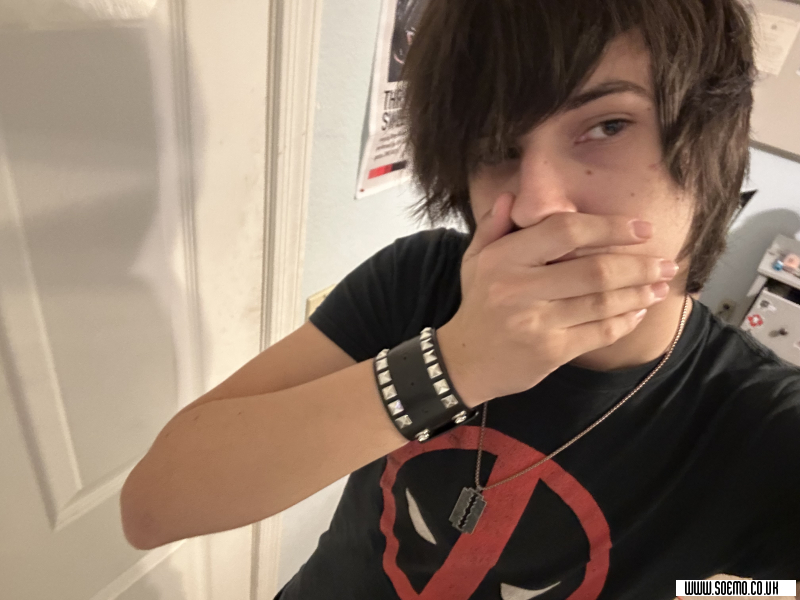 soEmo.co.uk - Emo Kids - Emof4g_16