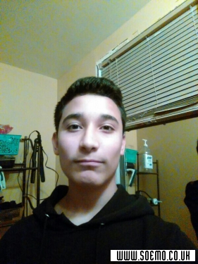 soEmo.co.uk - Emo Kids - Erikkk