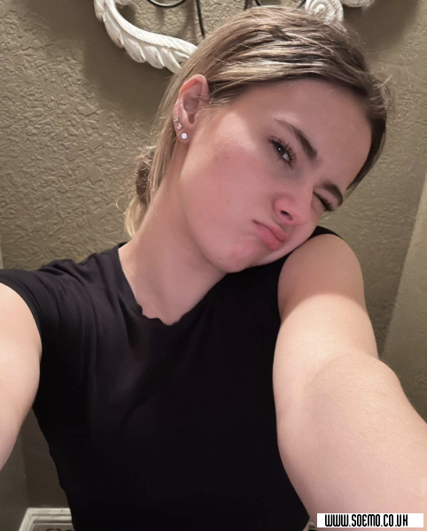 soEmo.co.uk - Emo Kids - ellie_xX